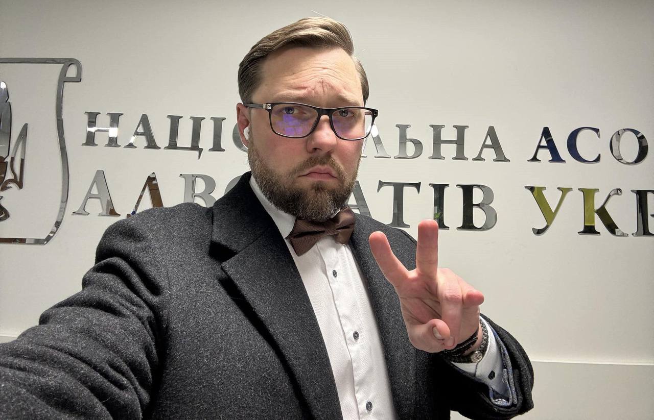 ОЛЕКСІЮ ШЕВЧУКУ ПОНОВИЛИ СВІДОЦТВО АДВОКАТА